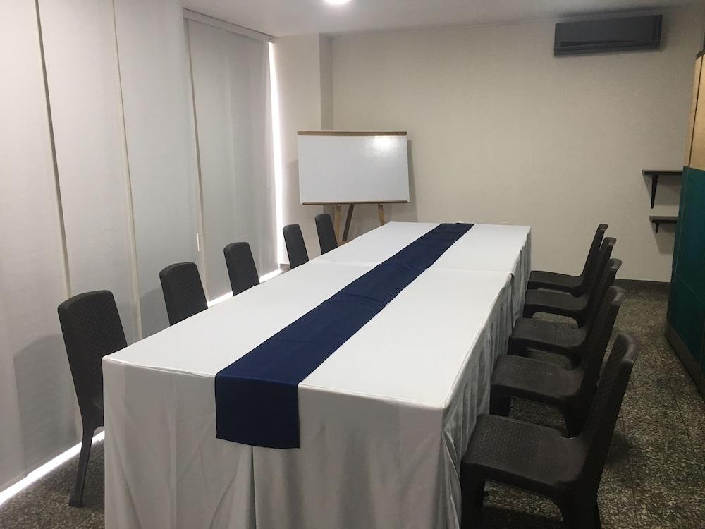Hotel Ruittoque D Prada Bucaramanga Exteriör bild