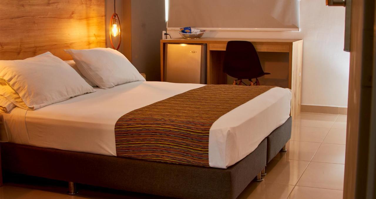 Hotel Ruittoque D Prada Bucaramanga Exteriör bild